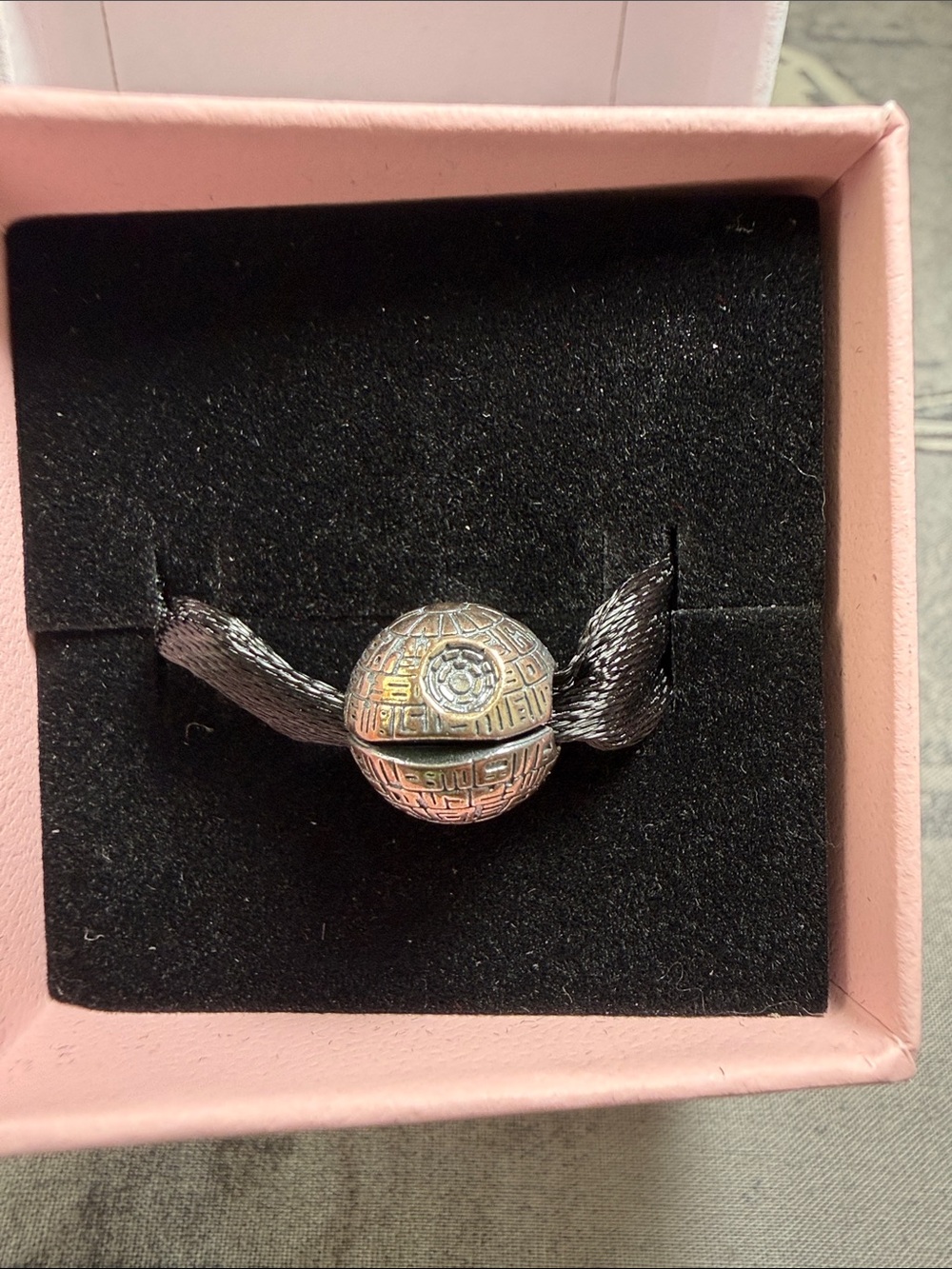 NWT PANDORA X DISNEY STAR WARS DEATH STAR CHARM - Picture 2 of 5